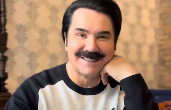 Зибров исполнил Женщину любимую на украинском – как звучит обновленная песня