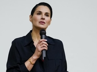 Ефросинина после обстрела Днепровской ГЭС обратилась к иностранным журналистам