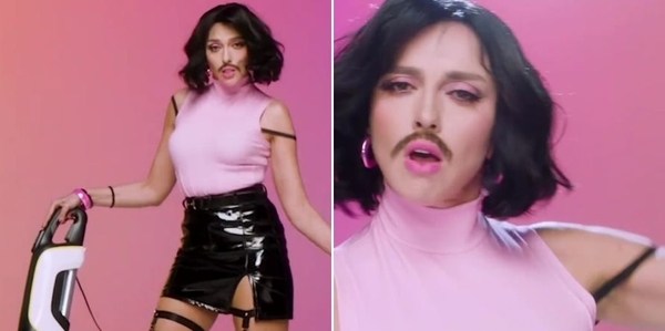 Полякова перевоплотилась в Меркьюри с чулками на подтяжках