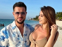 Бывший муж Ани Лорак засветил свидетельство о разводе со второй женой