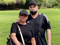 "Красавчик и дурында": Данилко и Белоконь повеселили оригинальным головным убором