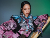 Рианна снялась в полупрозрачном белье на фоне слухов о третьей беременности