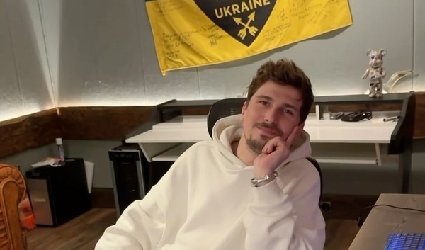 Позитив попал в больницу после того, как «услышал Дорофееву с другим»