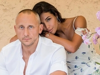 Санта Димопулос рассекретила свои источники дохода после развода с бизнесменом