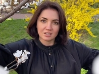 Цибульская разбила машину и пожаловалась на очевидцев аварии