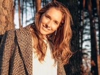 Осадча повідомила про госпіталізацію та показала фото з лікарняної палати