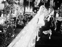 Кортні Кардаш'ян запостила фото з весілля в Італії з Тревісом Баркером