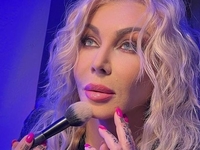 Ірина Білик показалася без гриму й запитала, як їй ліпше