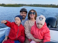 Кравець показала пляжне відео з дітьми та оголосила про пошук нового житла