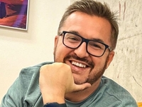 Пономарьов показав рідкісні фото із 30-річною дочкою від Мозгової