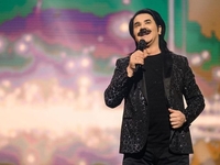 Зибров показал, как с друзьями и семьей отпраздновал 67-летие