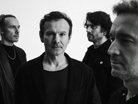 «Океан Эльзы» показал архивное фото: каким был состав группы 30 лет назад