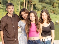 «Відтепер усі мої діти вдома»: Падалко оголосила про повернення доньки в Україну