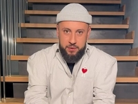 Монатик озвучил свой заработок на свадьбе в Италии, которую вел Галкин