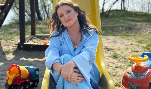 «Едем на море»: Могилевская показала, как собирала дочерей в поездку в Одессу