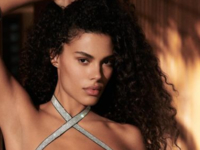 Бывшая жена Венсана Касселя Тина Кунаки снялась топлес на пляже