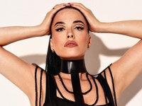 «Узнали?»: Астафьева показала, как выглядела до популярности