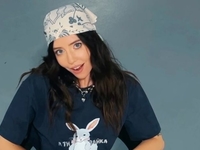 Дорофеева из-за слухов о беременности объяснила, почему отсутствовала в клипе «Нітрогліцерин»