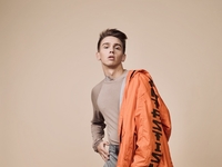 LOGVIN презентовал песню «Інший птах»