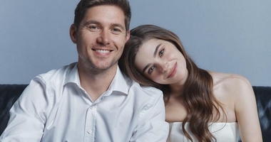 Остапчук поделился рецептом сырников, которыми балует беременную жену