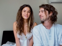 Кацурина показала, как проводит время с Дантесом в Карпатах