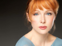 Звезда сериала «Касл» Молли Куинн вышла замуж