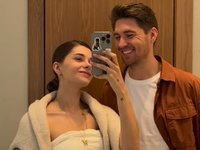 Остапчук показал, как беременная жена поздравила его с 40-летием