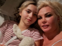 Второй перелом за два месяца: Камалия сообщила об очередной травме дочери