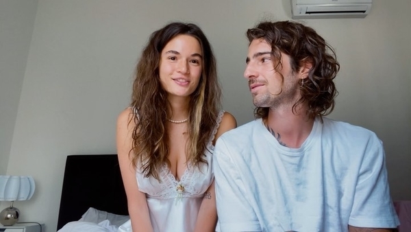 «Повернулася зі своїх Європ»: Дантес показав, як із борщем зустрічає Кацуріну