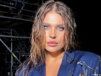 «Ничего не замечаете?»: Зарицкая спровоцировала слухи о тайной свадьбе и беременности