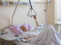 Як доглядати за лежачим хворим?