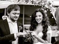 Экс-жена Дзидзьо публично обратилась к певцу по случаю его 41-летия