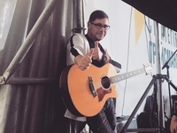 Син Лесика розповів про його стан після зупинки серця на концерті