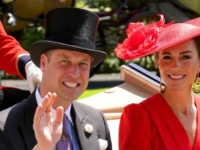 Кейт Миддлтон и принц Уильям представили свою рождественскую открытку