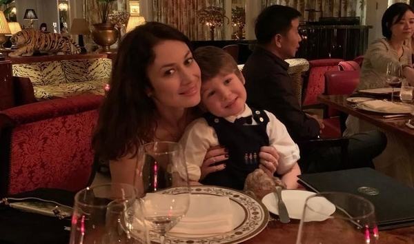 Ольга Куриленко вперше показала обличчя єдиного сина