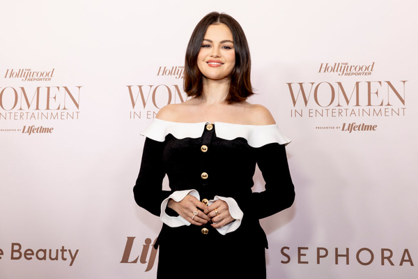 Селена Гомес рассекретила, с каким актером у нее был первый поцелуй