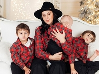 «Безумовна любов»: Джамала похвалилася новою фотосесією з чоловіком та трьома синами