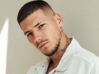 «Беглец» Волошин заявил, что после скандала со сбором на «Охматдет» подсел на наркотики