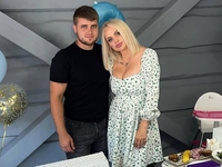 Муж погибшей в ДТП блогерши Анны Жук впервые вышел на связь в соцсетях