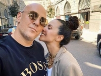 Потап признался, какие суммы предлагали мужчины за интим с Каменских