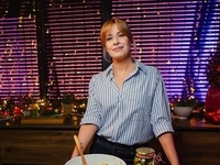 «Хочу перевезти ближе к себе»: Кравец показала редкое фото с родителями