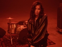 Песня «Мураками» от DOROFEEVA стала официальным саундтреком к фильму «Песики»